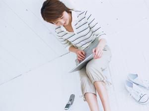 手帳型スマホカバーならこちらへ