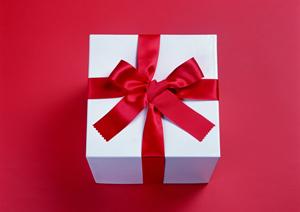 ミャンマーの翡翠でできたアクセサリー